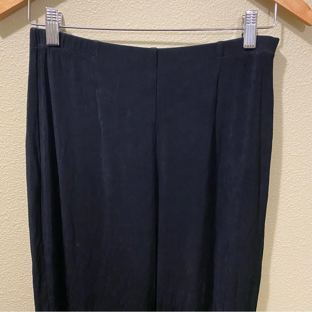 Women’s Size 1 Short M Travelers by Chico’s Black Elastic Waist Slinky Pants - Picture 2 of 9